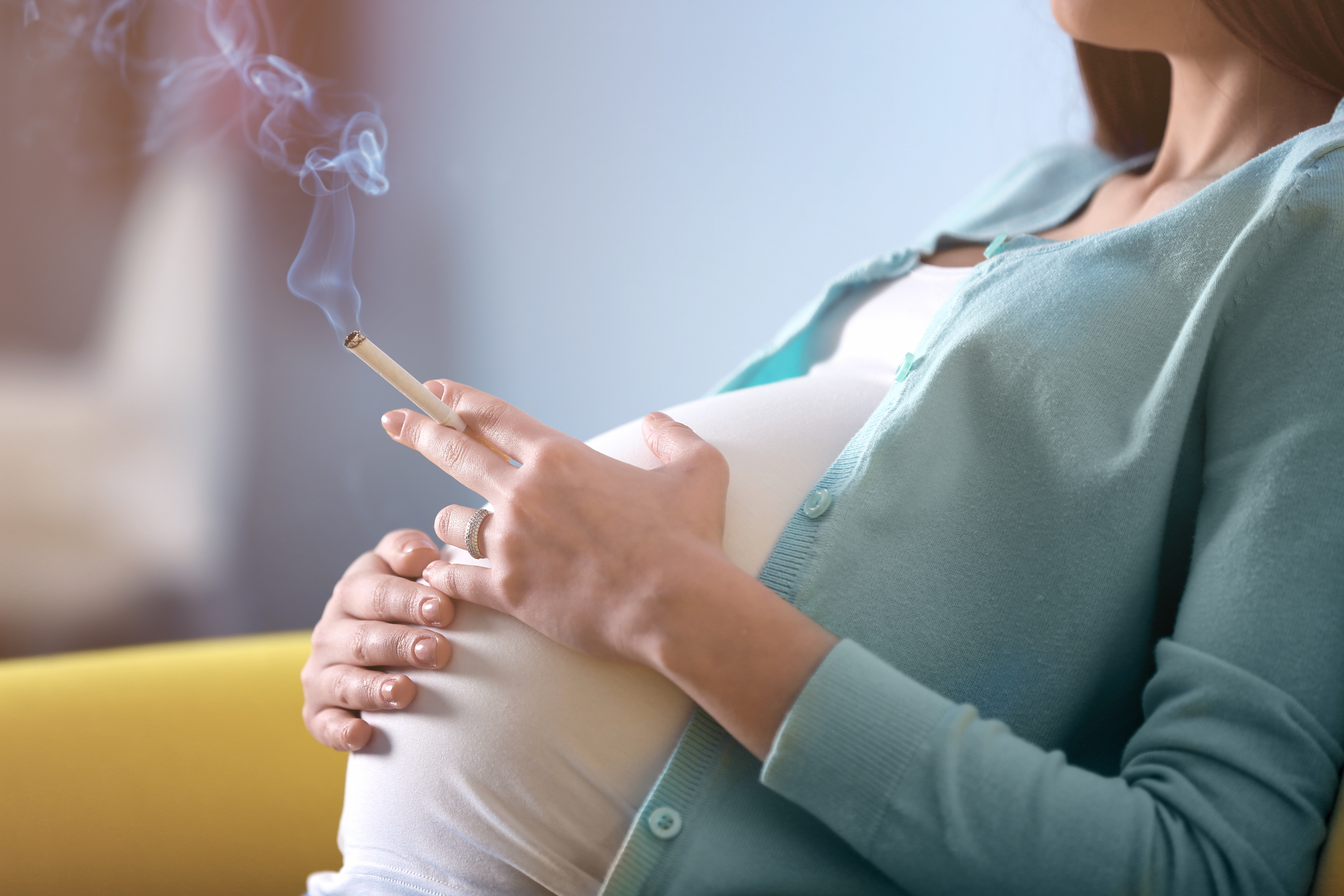 懷孕時吸煙可帶來不良懷孕結果